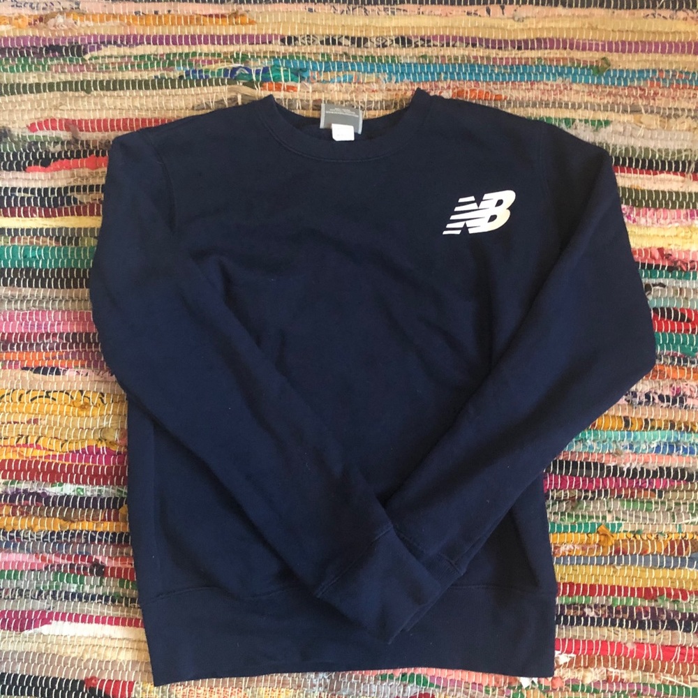 New Balance Pullover - Picture 2 of 2